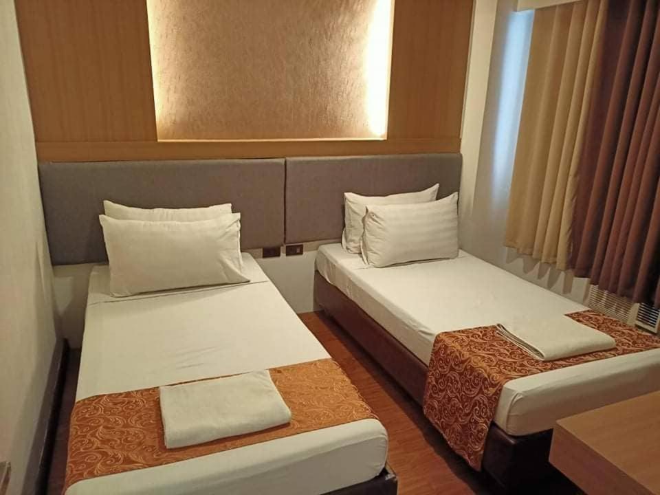 Fernandina 88 Suites Condo Cubao Экстерьер фото