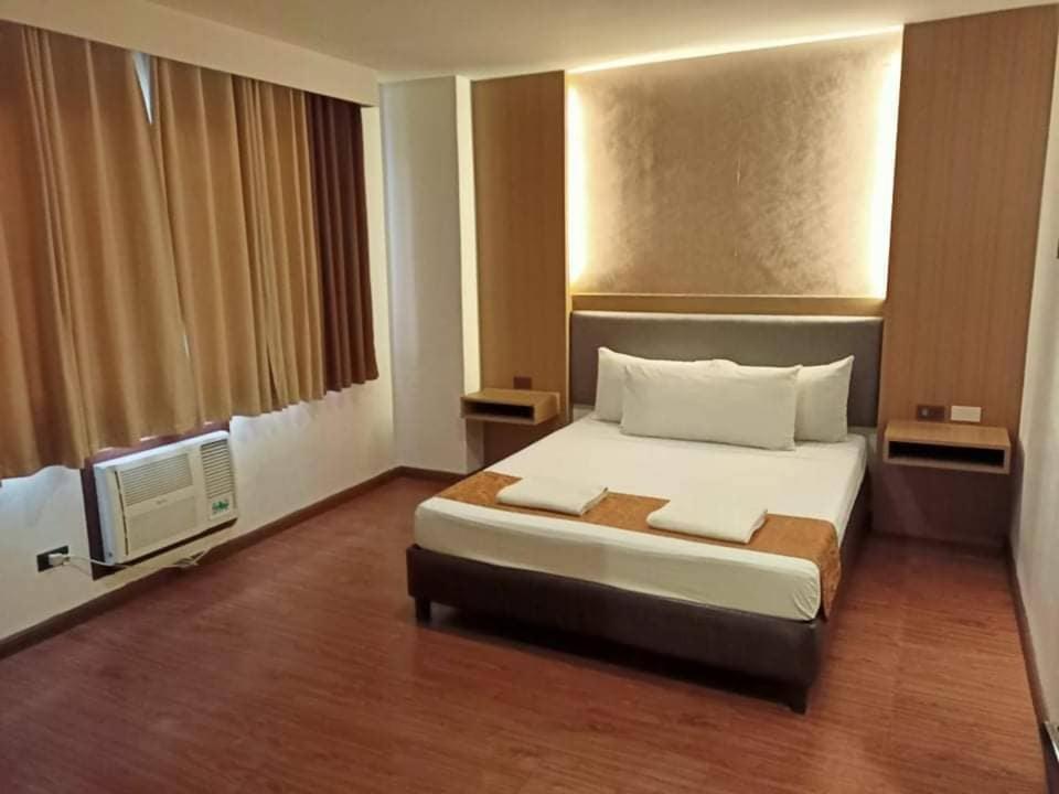 Fernandina 88 Suites Condo Cubao Экстерьер фото