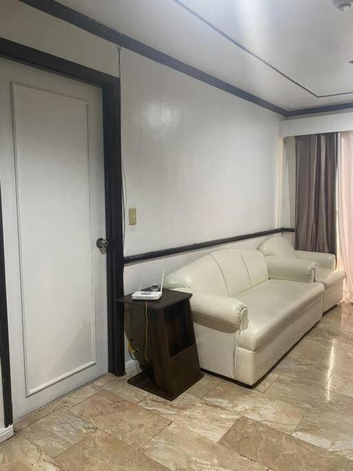 Fernandina 88 Suites Condo Cubao Экстерьер фото
